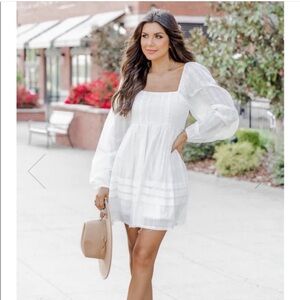 Pink Lily white long sleeve boho dress